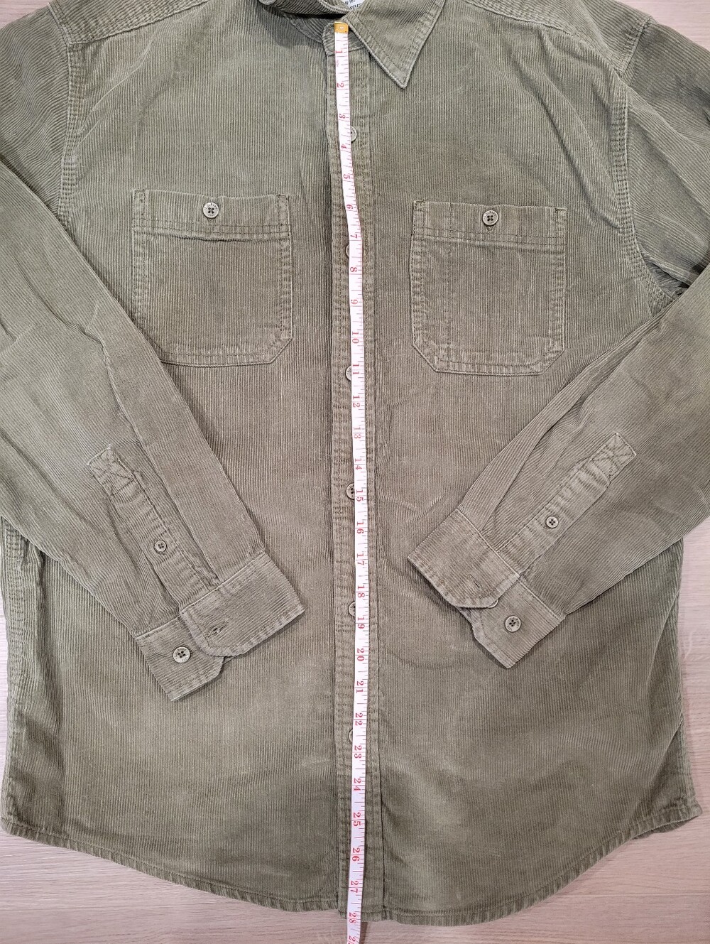 L.L. Bean Men's Olive Green Corduroy Shirt Jacket - Picture 6 of 8